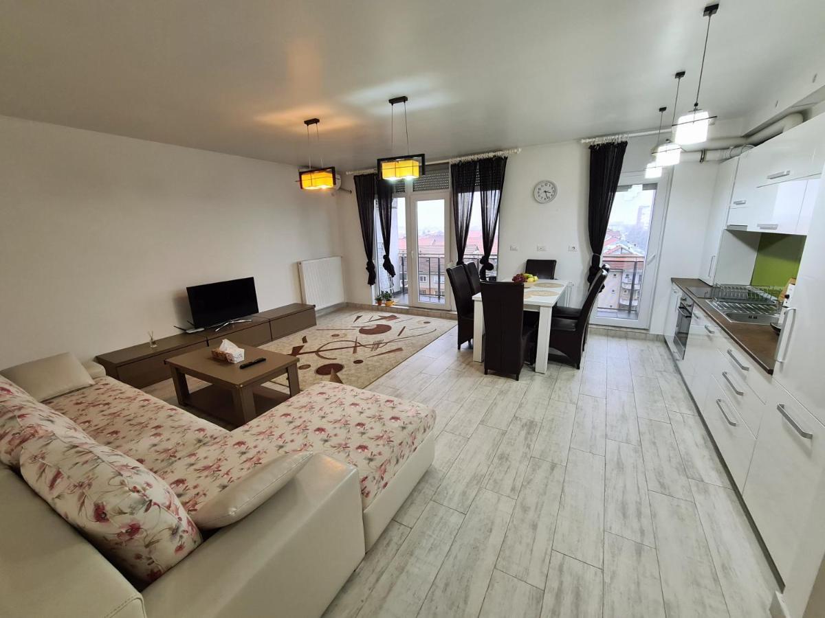 Cozy Apartment Арад Екстериор снимка