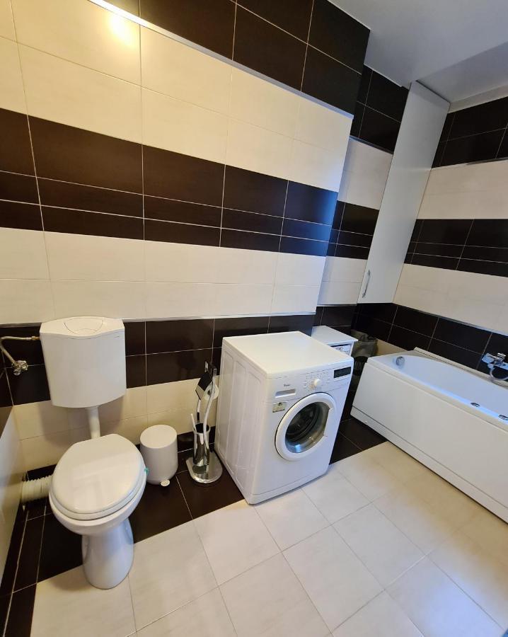 Cozy Apartment Арад Екстериор снимка