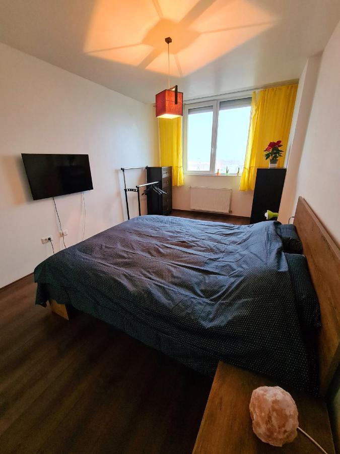 Cozy Apartment Арад Екстериор снимка